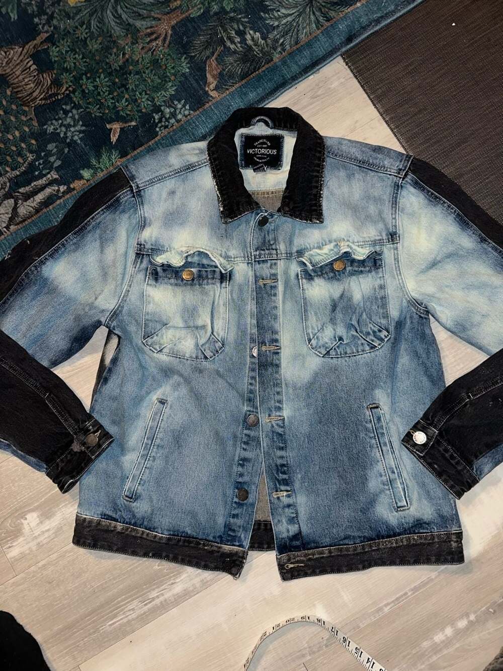 Victorious Denim Jacket Size XL Blue Black Acid Wash Color Block 100% cotton